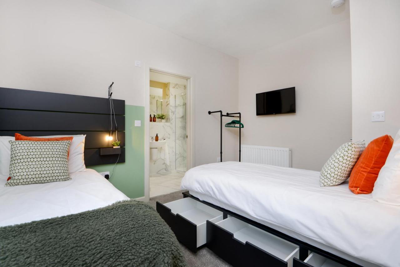 Apartment Three - Free Private Car Park - Sleeps 6 - 3 Shower Rooms - By Ocean City Retreats Plymouth Exterior foto