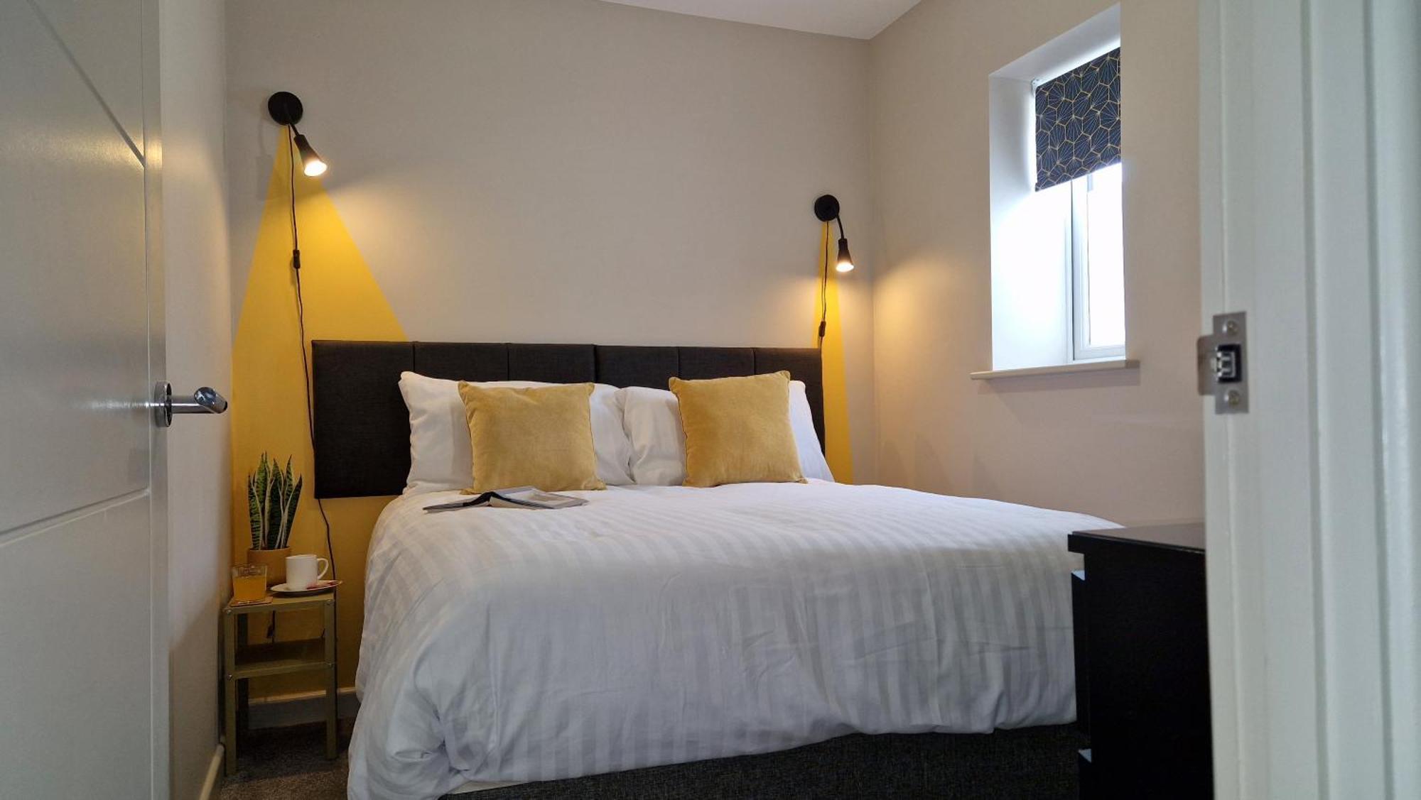Apartment Three - Free Private Car Park - Sleeps 6 - 3 Shower Rooms - By Ocean City Retreats Plymouth Exterior foto